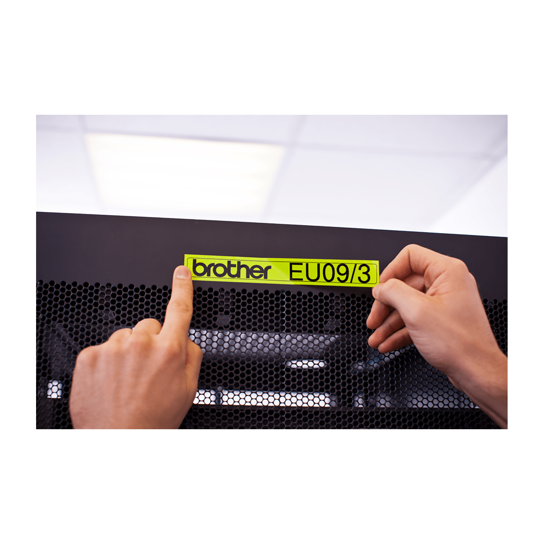 TZe-Schriftbandkassette für P-touch, laminiert TZe-Schriftbandkassette für P-touch, laminiert