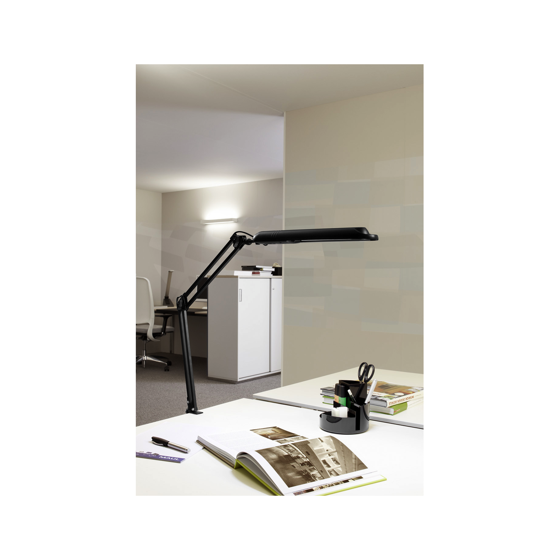 LED-Tischleuchte MAULatlantic