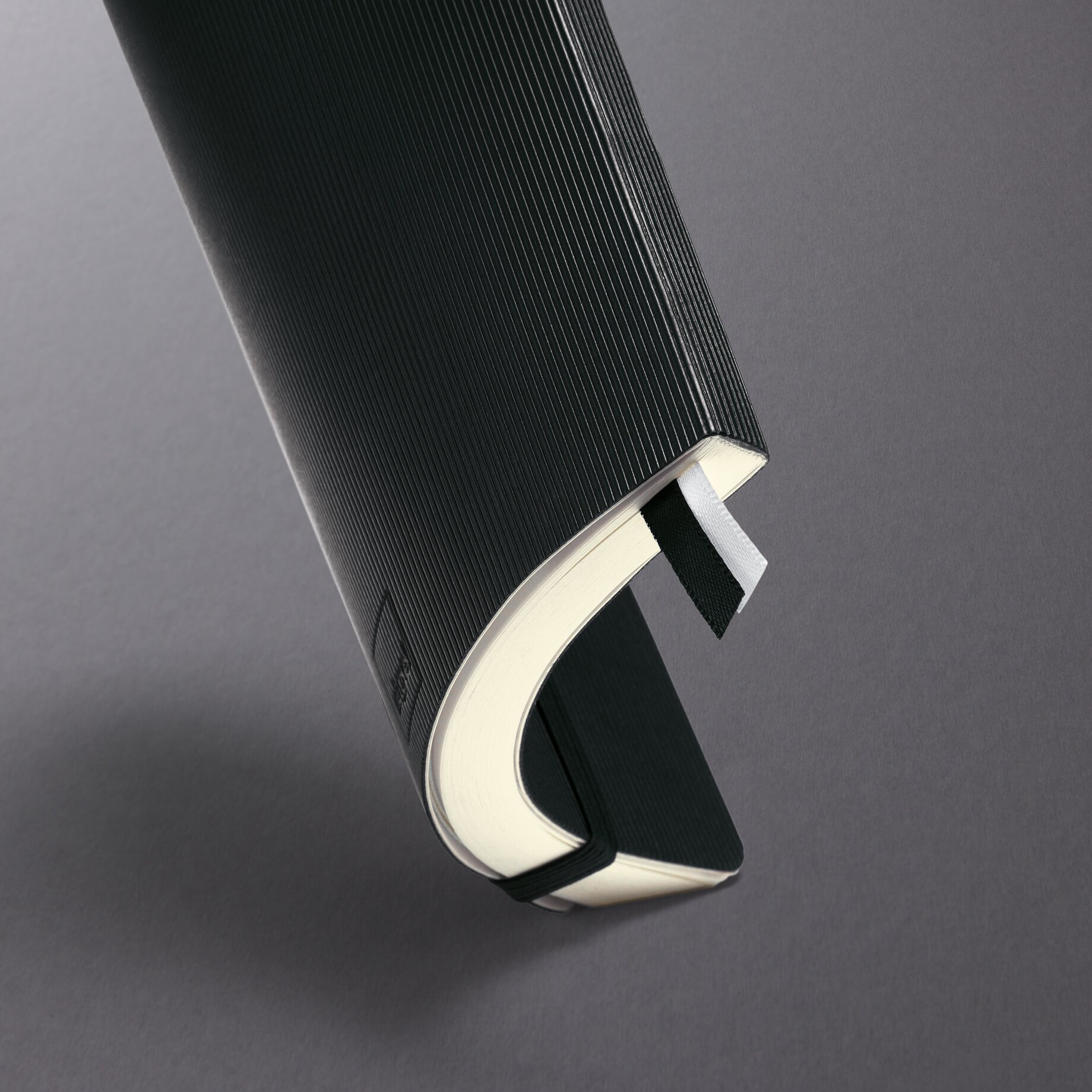 Notizbuch CONCEPTUM® Softcover geriffelt, ca. DIN A4