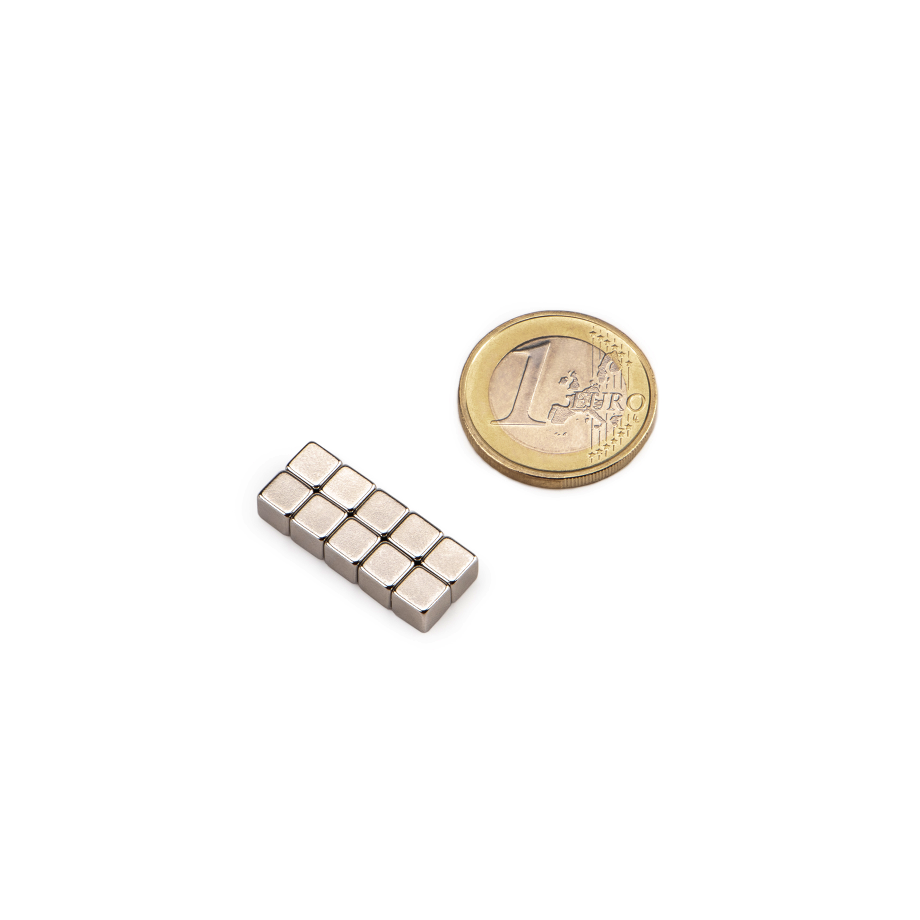 Würfelmagnet