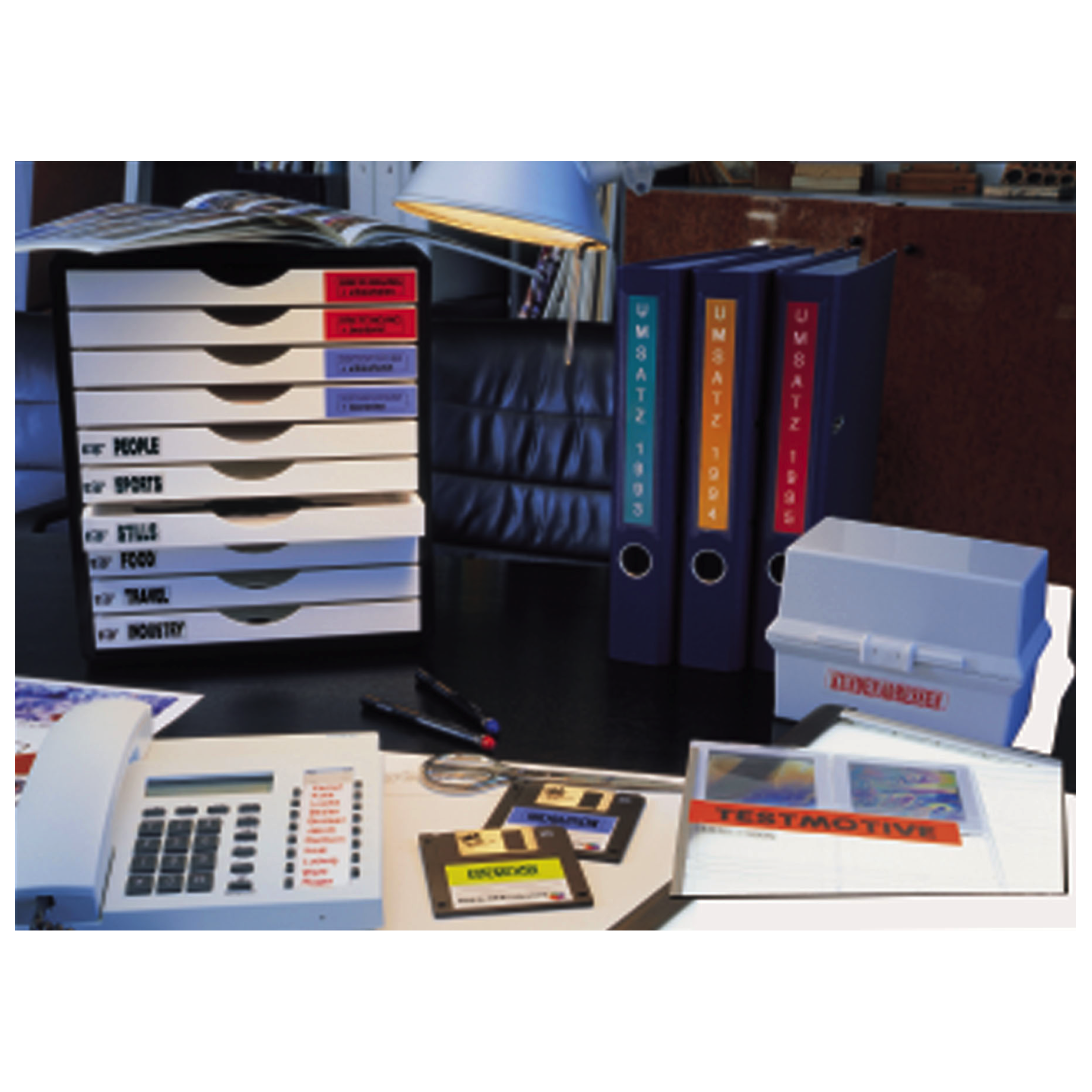 TZe-Schriftbandkassette für P-touch, laminiert TZe-Schriftbandkassette für P-touch, laminiert